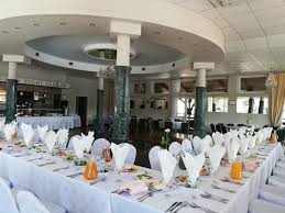 Kardynała wyszyńskiego 1, modernistyczny obiekt hotelowy nad jeziorem białym augustowskim (w tym biały domek). Chrzciny I Komunie Restauracje Oficerski Yacht Club R P Pacific Wdw Augustow Woj Podlaskie