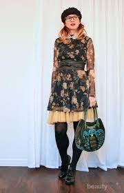 Adikku masih juga tidak sadar kalau bahaya besar sudah mengancamnya. Punya Dress Yang Terlalu Pendek Untuk Dipakai Atasi Dengan Tips Berikut