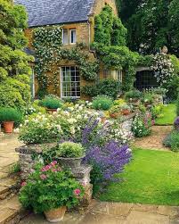 90 Stunning Cottage Garden Ideas For Front Yard Inspiration In 2020 Cottage Garden Cottage Garden Design Beautiful Gardens