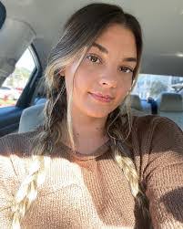 Kacey Kerr's Instagram, Twitter & Facebook