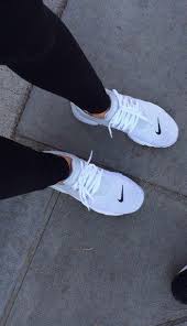 Black And White Nike Tennis Shoes Womens Find Out Where To Get The White Nike Shoes Black Nike Shoes White Nikes