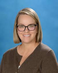 Ellen Devaney's Instagram, Twitter & Facebook