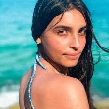 Luiza ツ (@luiza.helena.lopes) • Instagram photos and videos