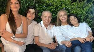 Ambas fueron testeadas luego de que una empleada doméstica presentara síntomas de la. Carlos Menem Y Zulema Yoma Vuelven A Casarse Es Una Decision De Amor Rosario3