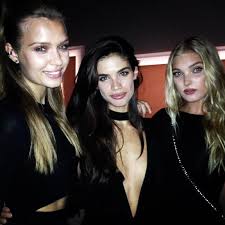 Complete your look with our new flavor and color lip glosses, lip balms, or lip kits only at victoria's secret. Elsa Hosk Elsahosk26 Twitter