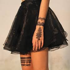 These 3d temporary tattoos that look real! Buy Dr Pedi Fake Tattoos That Look Real And Last Long Henna Tattoo Temporary Tattoos For Women Girls Metallic Black Lace Body Art Large Big Arm 6 Pack Online In Italy B08cdshb21
