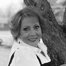 I see you like my posts 👀, but you can't even say "Hi" or "Hello". Please  gavi me reply?