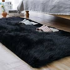 Black Fur Rug Bedroom In 2020 Fur Rug Bedroom Bedroom Rug Plush Sofa