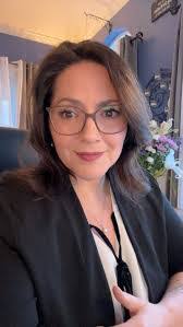 Cameron Chin's Instagram, Twitter & Facebook