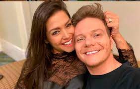 Desde outubro de 2014 é casada com michel teló, com. Thais Fersoza Posta Foto Antiga Com Michel Telo E Surpreende Veja Ofuxico