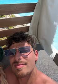 Mr Johnson Y Casey Reel Short