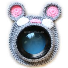If you've ever wondered how to knit slippers, then you're in luck. Sunsky Hand Knitted Wool Camera Lens Animal Decoration Ring Baby Photo Guide Props Mouse