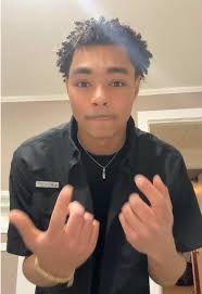 tyrell bailey (@tyrellbaileyy)