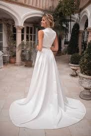 Check spelling or type a new query. Aktuelle Brautkleid Trends Auf Ja De