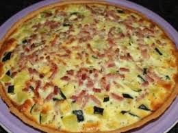 Tarte Moutarde Courgette Oignon Creme Fraiche Allumette Lardon Fume Recette Recettes De Cuisine Recette Avec Courgette Cuisine