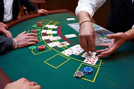 A First-Timer's Guide to Casino Table Games | iGoVEGAS.com