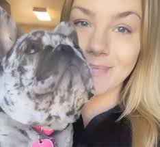 Amanda Hightower's Instagram, Twitter & Facebook