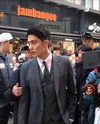ボード Sung Hoon のピン