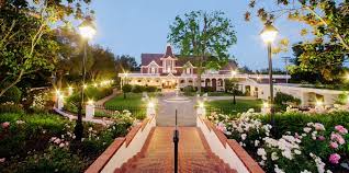 Everyone Had Their Prom Here Grand Tradition Estate Fallbrook Ca Provided By Grand Traditi Wedding Locations California Socal Wedding Venues Estate Garden