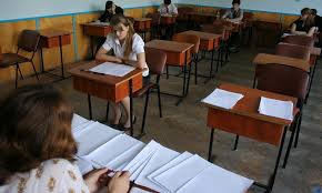 Documentul cuprinde informatii despre limba: Bac 2018 Sesiunea De ToamnÄ Subiecte Èi Barem La Limba RomanÄ Oral