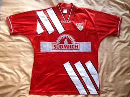 It shows all personal information about the players, including age, nationality. Vfb Stuttgart Away Baju Bolasepak 1995 1996 Sponsored By Sudmilch