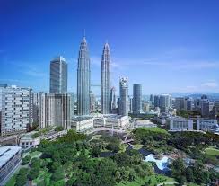 Kuala lumpur 5 star hotels are icons of expressive old world and contemporary design, bringing together boutique flair and attention to detail together with grand hotel service. Traders Hotel Kuala Lumpur In Malaysia Room Deals Photos Reviews