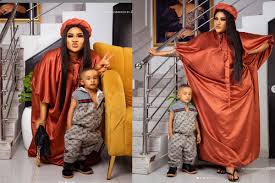 The fight started when nkechi blessing wrote a post on her page apologising to the female fan, who drew her as tattoo that she earlier condemned. I Might Not Give You The World Nkechi Blessing Writes Touching Message To Her Son On Mother S Day