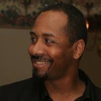 hi I have a question. For you, who is better: Whitney Houston or Mariah  Carey and why? Whose agility is better than the other? Whose stamina is  better than the other? What