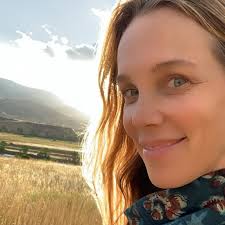 stacy jacobsen (@_____sjstudio______) • Threads, Say more