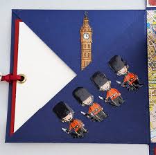 **handgearbeitete box mit besonderem aha effekt** bedenken sie das die box in handarbeit gearbeitet wird. Explosionsbox London Geldgeschenk Stempelliese Com