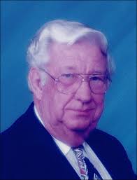 Richard Derringer's Instagram, Twitter & Facebook