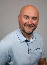 Chris Dieringer's Instagram, Twitter & Facebook