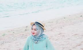 Maybe you would like to learn more about one of these? 10 Gambar Baju Hijau Tosca Cocok Dengan Jilbab Warna Apa Jejakpiknik Com