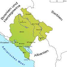 Montenegro is a country in southeast europe on the adriatic coast of the balkans. Montenegro Landkarte Lander Montenegro Goruma