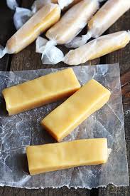 Heyyyyy It S Tiffany From Creme De La Crumb Can You Believe Christmas Is One Week Away Crazy Just Crazy Microwave Caramels Candy Recipes Caramel Desserts
