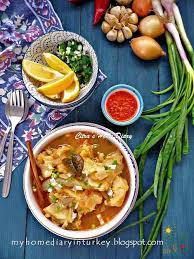 Lontong Kikil Khas Surabaya Indonesian Food Cow Foot Trotters Soup Food Indonesian Food Trotters Recipe