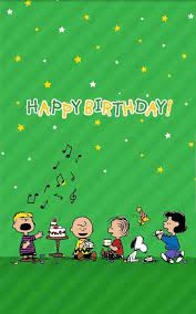 Sì, perché con quella sua testa tonda su cui svetta un unico. Pin By Tam Granato On Charlie Brown Snoopy Snoopy Birthday Images Happy Birthday Snoopy Images Peanuts Birthday