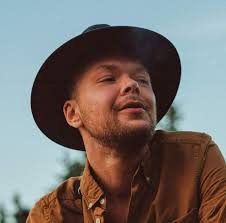 Nie milkną echa walki freestylowej Ja22Y vs Kara w programie Rhythm and  flow. Dla kontekstu powiem, że Ja22Y nawineła coś w stylu "jesteś patuską i  stary przez ciebie chleje", gdzie faktycznie ojciec