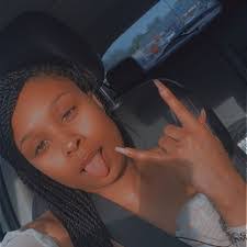 Kia Mitchell's Instagram, Twitter & Facebook