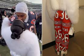 Simone Biles Pays Tribute to Husband Jonathan Owens During His ...