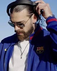 It was the party of our DREEEAMS!!! 🥹 Breakdancing, sky-high performances,  soap bubbles, and one single, joyful movement spinning around  @fred_simonetta's happy groove