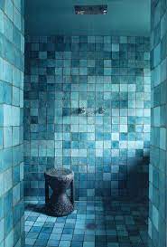 Paola Navone S Blue Navones Paola In 2020 Blaue Fliesen Blaues Badezimmer Wihnzimmer
