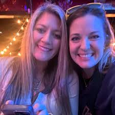 Ashley Eiban (@ashleyeiban) • Instagram फोटोहरू र भिडियोहरू