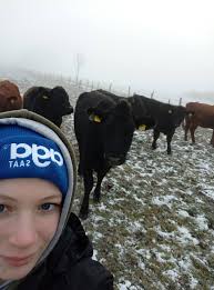 Hello, my name is Jörg, I am 55 years old and work as a truck mechanic in  Germany. My childhood dream was and is to live as a cowboy in the USA.