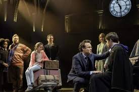 Ser harry potter nunca ha sido tarea fácil, menos aún desde que se ha convertido en un ocupadísimo empleado del ministerio de magia, un hombre por favor no denunciar, esto viene con el fin de que las personas que ama la saga de harry potter no han leído el libro o no le gusta leerlo en pdf lo. Harry Potter Y El Legado Maldito Podria Llegar A Teatros Mexicanos Gracias Ocesa Eleconomistaamerica Com