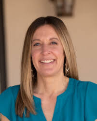 Shelley Roth's Instagram, Twitter & Facebook