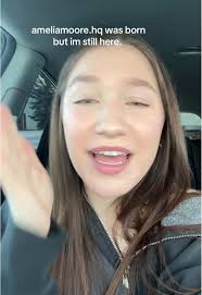 Amelia Brownlee's Instagram, Twitter & Facebook