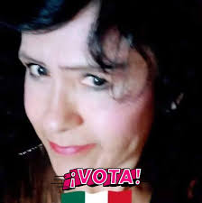 A un hijo nunca se le habla mal de su papá, si es buen padre se ganará su  amor y respeto, si no lo es, ese hijo solo se dará cuenta cuando