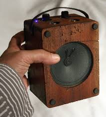 Cigar Box Guitar - Mead Guitars