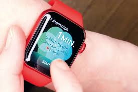 The apple watch 6 (or apple watch series 6, if you want to be all proper about it) is the latest watch from the company alongside the apple watch se that launched at the same time. Apple Watch 6 Im Test So Gut Ist Die Smartwatch